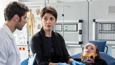 In aller Freundschaft - Die jungen Ärzte: Folge 64: Wer bist du wirklich? (S02/E22)