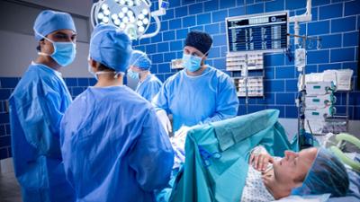 In aller Freundschaft - Die jungen Ärzte: Folge 406: Misstrauen (S10/E28)