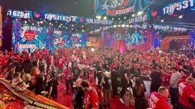 Jurek trommelt, ganz Polen spendet: Re: Jurek trommelt, ganz Polen spendet