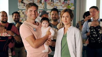 Toni, männlich, Hebamme: Folge 1: Allein unter Frauen (S01/E01)