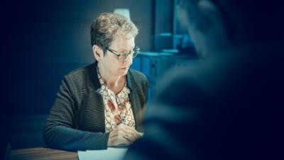 ZERV - Die Dokuserie: Folge 3: Der tiefe Fall (S01/E03)