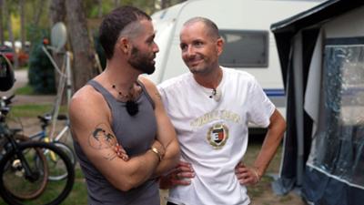 Bella Italia - Camping auf Deutsch: Folge 3: Familie Nawrot: Mit dem Luxus-Wohnwagen auf den Marina