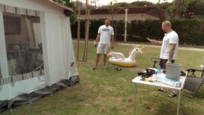 Bella Italia - Camping auf Deutsch: Staffel 5, Folge 1: Zum Heulen schön: Überraschung für die Fingerhuths