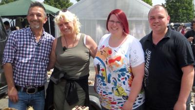 Der Trödeltrupp: Staffel 14, Folge 53: Mauro bei Petra und Constanze