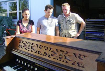 Der Trödeltrupp: Mauro bei Margit und Pascal - Teil 2 | Wir lösen unsere erste gemeinsame Wohnung auf!