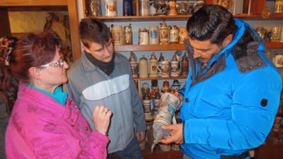 Der Trödeltrupp: Staffel 14, Folge 12: Sükrü bei Thomas aus Langquaid