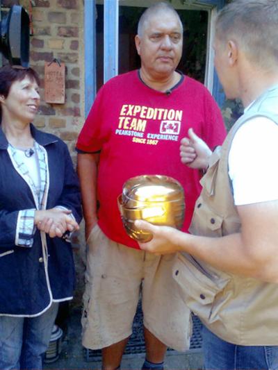 Der Trödeltrupp: Staffel 3, Folge 4: Eine Schmiede voller Gerümpel - Teil 1 | Kai bei Hartmut