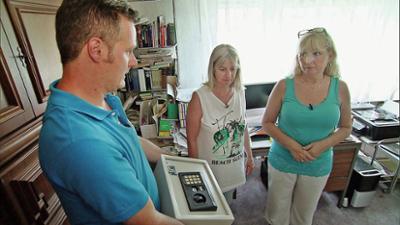 Der Trödeltrupp: Staffel 15, Folge 16: Andreas bei Moni und Conny