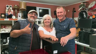 Der Trödeltrupp: Staffel 18, Folge 7: Otto bei Angelo und Rita