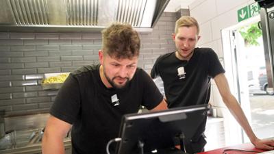 Die Imbisshelden - Voll lecker!: Folge 4: Neustart mit Hindernissen