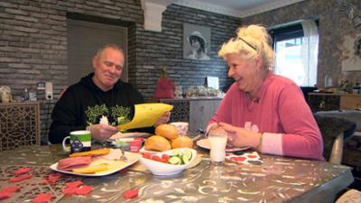 Die Wollnys - Eine schrecklich große Familie: Staffel 16, Folge 18: 10 Jahre Silvia & Harald! Ein Jubiläum mit Hindernissen