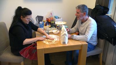 Hartz Rot Gold: Staffel 3, Folge 50: Ungewissheiten