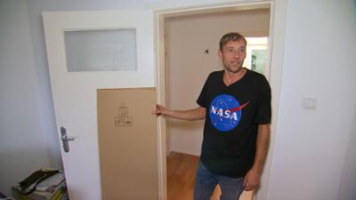 Hartz Rot Gold: Staffel 3, Folge 53: Ferienplanung und Finanzprobleme