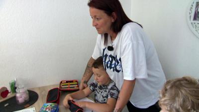 Hartz Rot Gold: Staffel 3, Folge 6: Jeder Anfang ist schwer