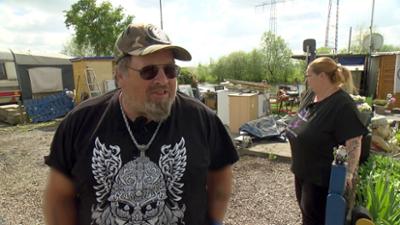 Hartz Rot Gold: Staffel 5, Folge 6: Der Wohnwagenwechsel