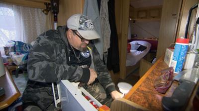 Hartz Rot Gold: Staffel 3, Folge 55: Es geht voran