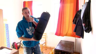 Hartz Rot Gold: Staffel 3, Folge 9: Obdachlosigkeit