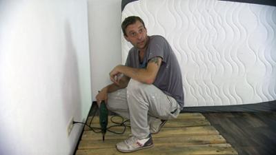 Hartz Rot Gold: Staffel 5, Folge 9: Ein Bett aus Paletten