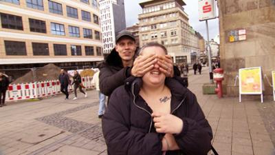 Hartz Rot Gold: Staffel 3, Folge 39: Überraschende Ereignisse Hartz Rot Gold: Staffel 3, Folge 39: Überraschende Ereignisse