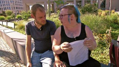 Hartz Rot Gold: Staffel 5, Folge 22: Neue Liebe, alte Probleme