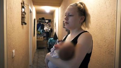 Hartz und herzlich: Staffel 6, Folge 9: Rückkehr nach Krefeld (3)