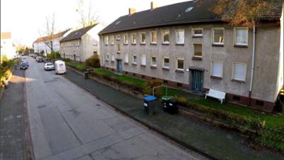 Hartz und herzlich: Staffel 1, Folge 1: Die Eisenbahnsiedlung von Duisburg (1)