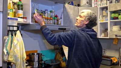 Hartz und herzlich: Staffel 11, Folge 88: Überraschungsbesuch