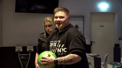 Hartz und herzlich: Staffel 12, Folge 95: Miss oder Strike?