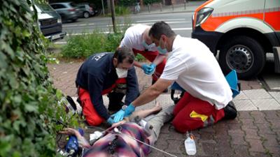 Mensch Retter - Jede Sekunde zählt: Staffel 3, Folge 1: Sanitäter und Notärzte im Dauerstress