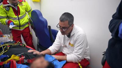 Mensch Retter - Jede Sekunde zählt: Staffel 6, Folge 4: Kreislaufkollaps vor laufender Kamera