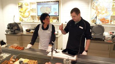 Unser Supermarkt - Mit Herz und Humor: Staffel 2, Folge 23: Streit hinter der Fleischtheke