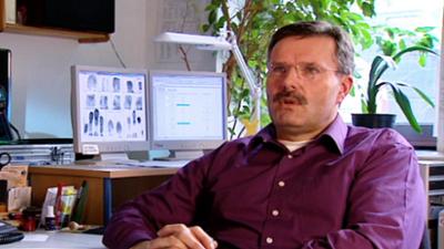 Anwälte der Toten: Folge 6: Die Frau ohne Kopf / Nur 100 Meter bis zur Schule