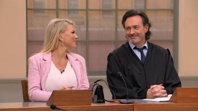 Barbara Salesch: Säureangriff auf Juwelierangestellte: War es ein gezielter Anschlag oder Raub?