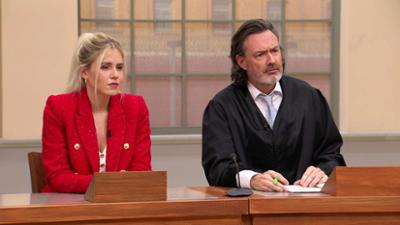 Barbara Salesch: Folge 444: Hat geldgieriges Model ihren Mann mit tödlichen Pilzen vergiftet?