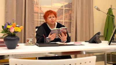 Barbara Salesch: Folge 162: Wollte Friseurin ihre Nebenbuhlerin nach Krimi-Vorlage töten?