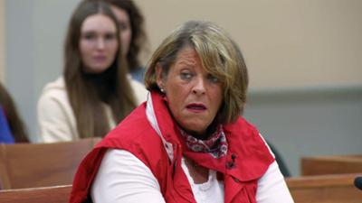Barbara Salesch: Verhasster Fahrlehrer mit Auto angefahren: Rache einer frustrierten Fahrschülerin?