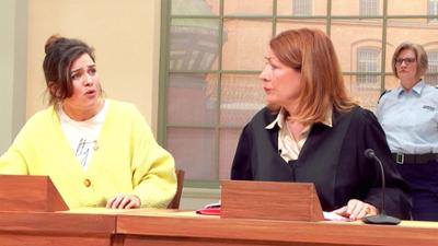 Barbara Salesch: Hat Polizistin sich nach Disziplinarverfahren an Querulanten-Rentner gerächt?