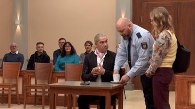 Barbara Salesch: Blutiger WG-Kampf - Hat junge Modedesignerin ihre Mitbewohnerin verletzt, um an begehrten Job zu kom