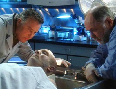 CSI: Den Tätern auf der Spur: Staffel 3, Folge 16: Todesfahrt CSI: Den Tätern auf der Spur: Staffel 3, Folge 16: Todesfahrt