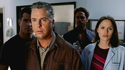 CSI: Den Tätern auf der Spur: Folge 23: Mit dem Rücken zur Wand