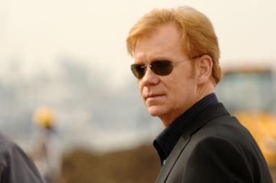 CSI: Miami: Staffel 5, Folge 18: Drei sind einem zuviel CSI: Miami: Staffel 5, Folge 18: Drei sind einem zuviel