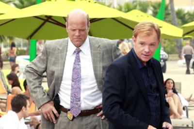 CSI: Miami: Staffel 10, Folge 6: Wessen Werk war Teufels Beitrag?