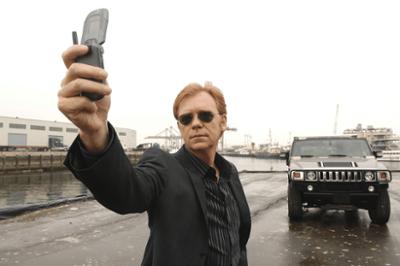 CSI: Miami: Staffel 6, Folge 2: Berühmt, bedroht, beschossen