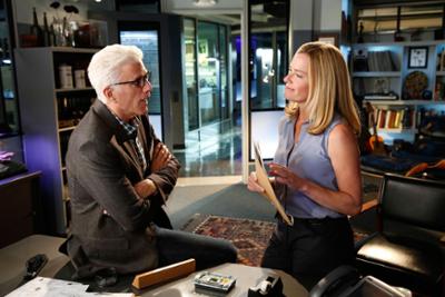 CSI: Vegas: Staffel 15, Folge 9: Zweitausend Verdächtige