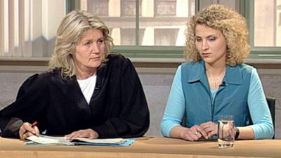 Das Familiengericht: Folge 5: Feuermal der Liebe / Das Versteckspiel