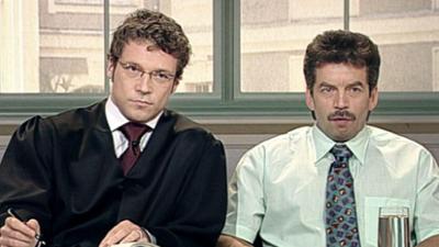 Das Familiengericht: Folge 13: Auf Heller und Cent / Verlorene Tochter