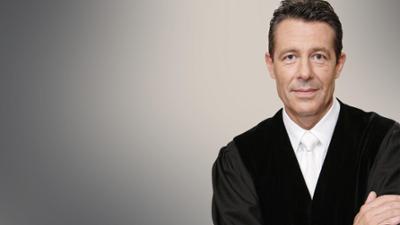 Das Strafgericht: Drei sind einer zuviel