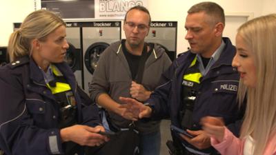 Der Blaulicht Report: Folge 3: BH auf Abwegen / Mysteriöse Fahrerflucht