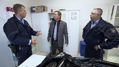 Der Blaulicht Report: Folge 4: Toter verschwindet aus Bestattungsinstitut