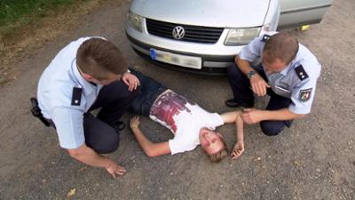 Der Blaulicht Report: Folge 19: Verletzter Glaser enthüllt Verbrechen / Braut auf Schrottplatz